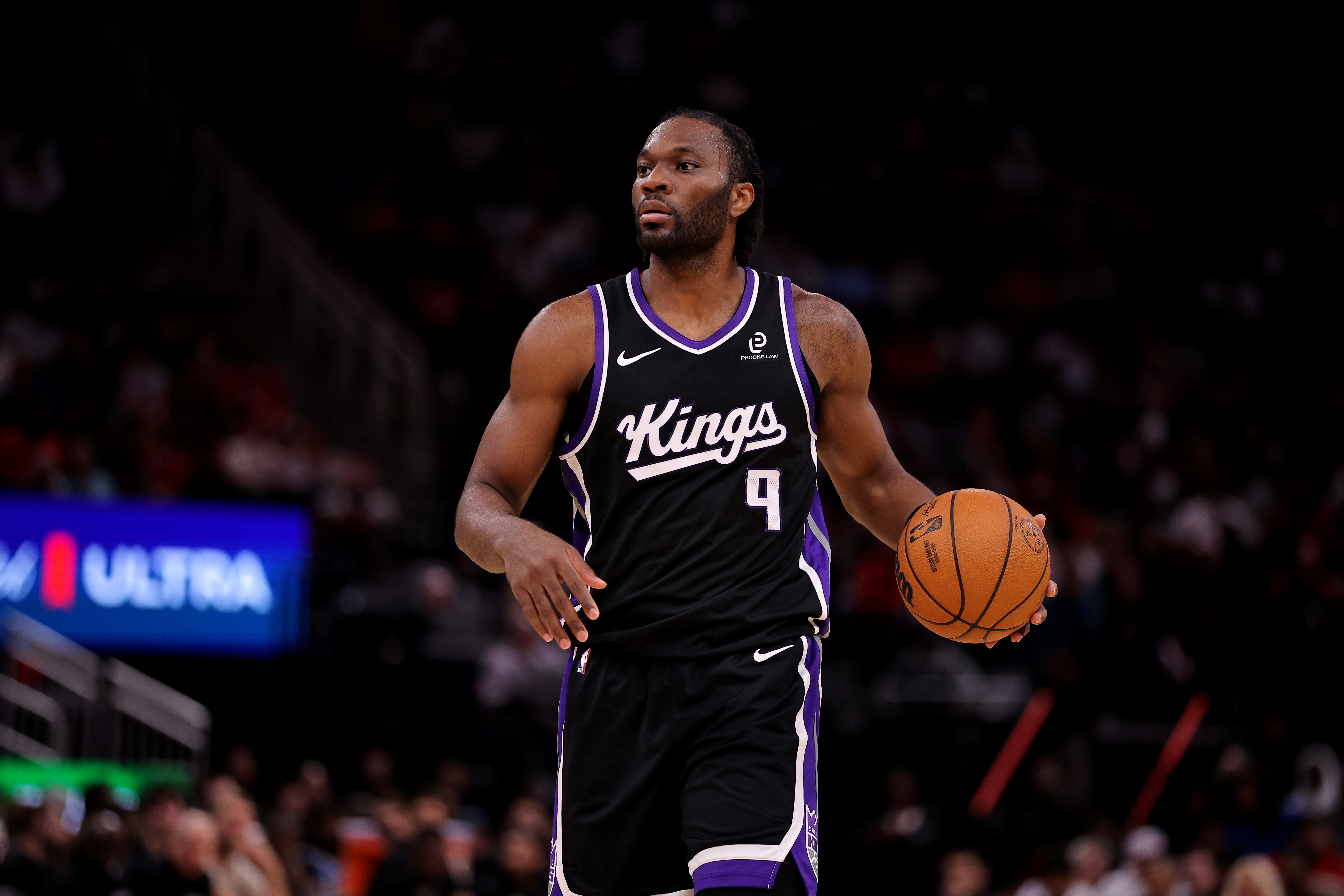 星空体育app官方下载-不浪费机会！阿丘瓦半场6中6高效拿下全队最高14分外加3板1助